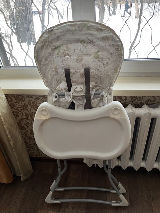 Детский стол для кормления