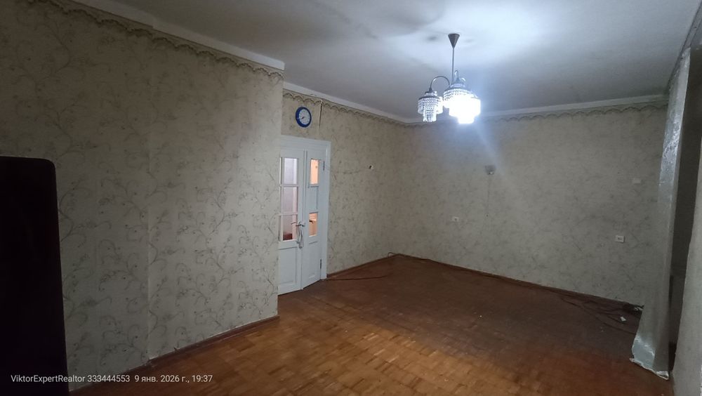 11 квартал. 1 ком .42м2. Ипотеку можно