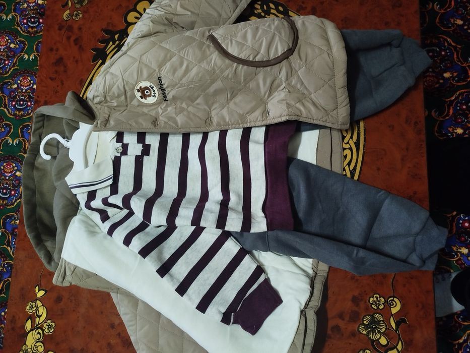 Kurtka va nachosli dvoyka birgalikda mega skidkada