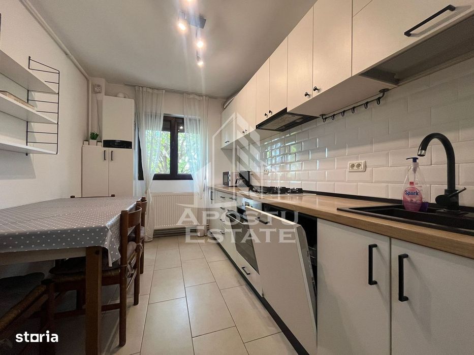 Apartament 4 camere, zona AFI