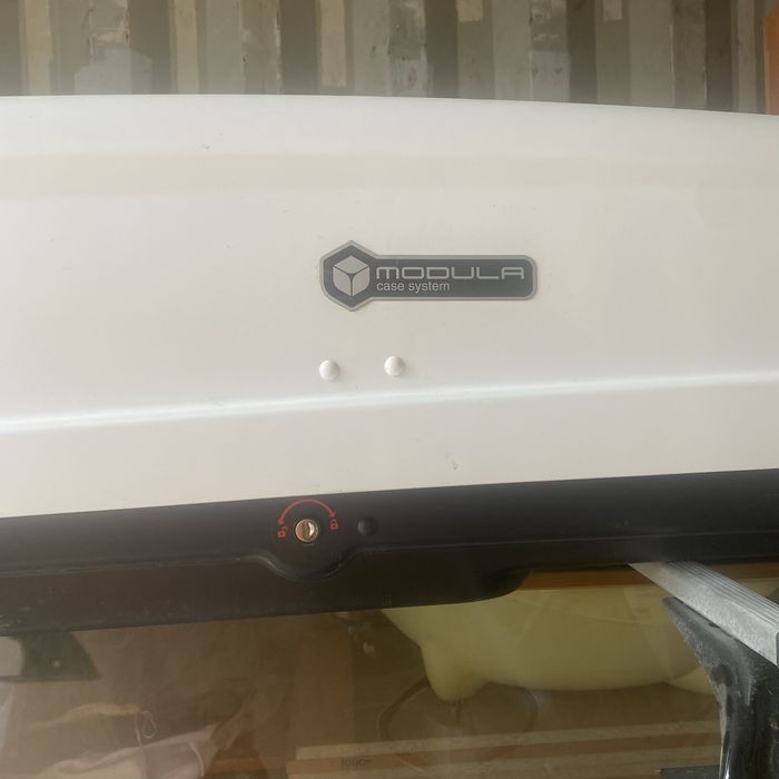 Багажный бокс