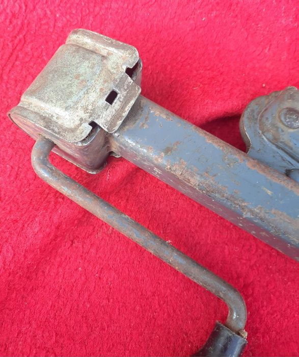 Крик от Шкода 120L