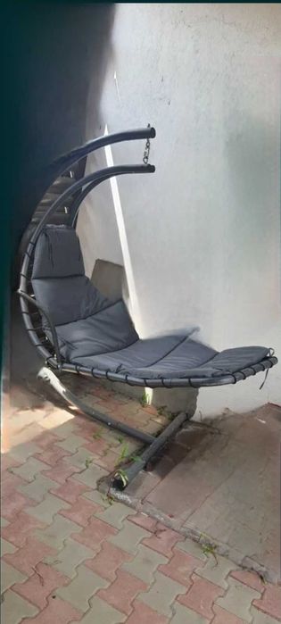 Șezlong suspendat de gradina