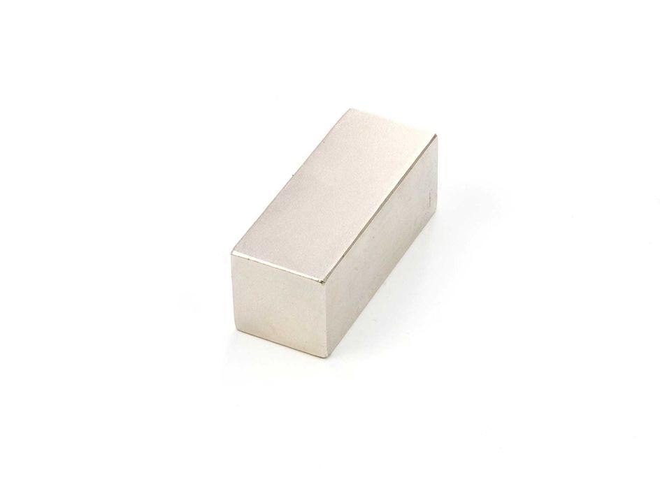 50x20x20mm Неодимов магнит N52, 3200Gs Neodymium magnet NdFeB magnit