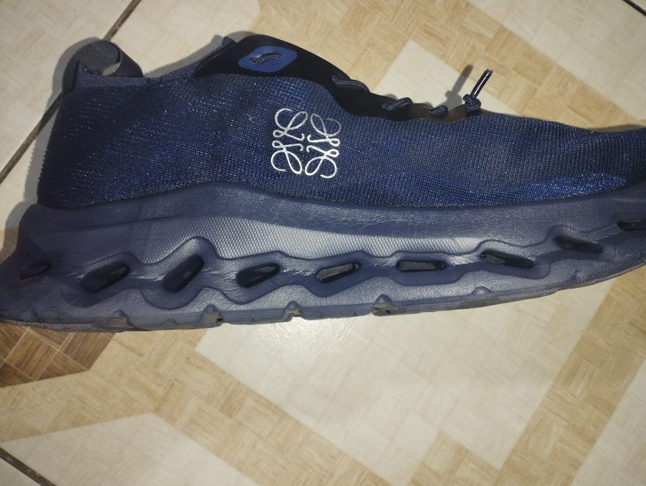 Аммартизаторная обув cloud tecphase