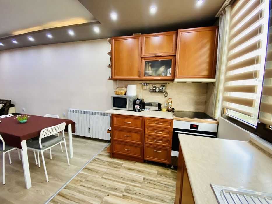 Продава се Тристаен апартамент в София, Дружба 1 - 70 кв.м за 2715 €/кв.м - Снимка #5