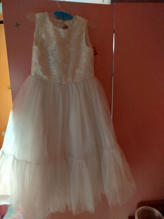 Платье детские нарядные