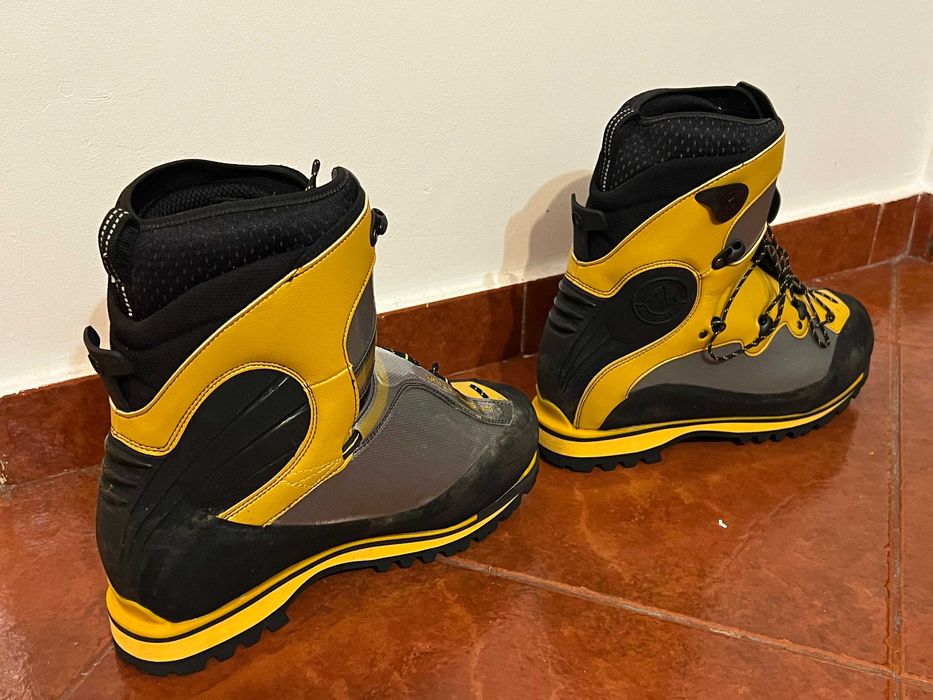 Bocanci La Sportiva Spantik, ca Noi, purtati o singura data