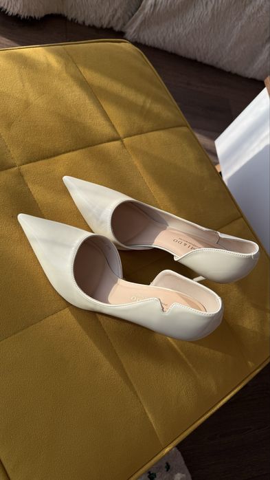 Туфельки под Louboutin