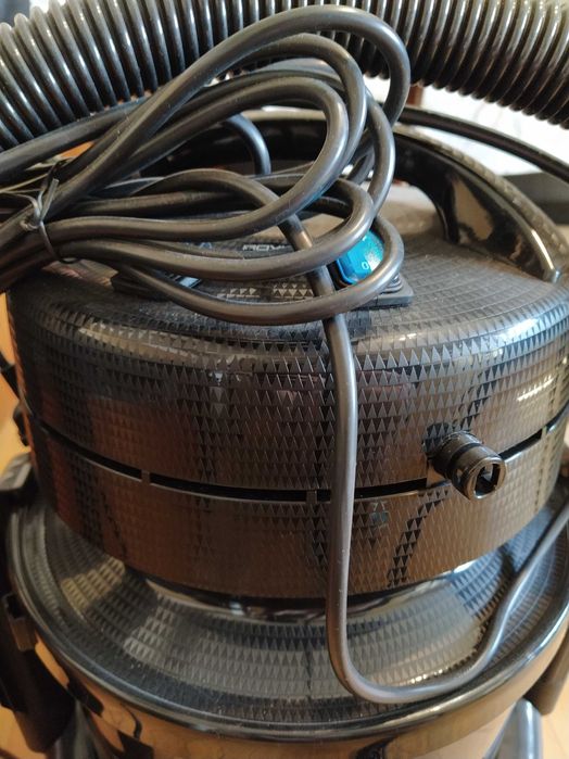 Прахосмукачка Ровус Фантом Rovus Phantom