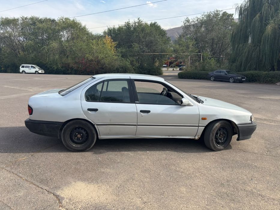 Nissan primera 1991