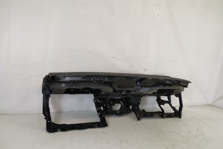 Оригинална Арматурна Табло в Добро Състояние Фолксваген ВВ Тигуан / Vo