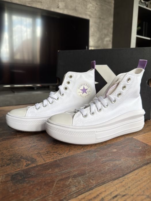 Кецове Converse чисто нови
