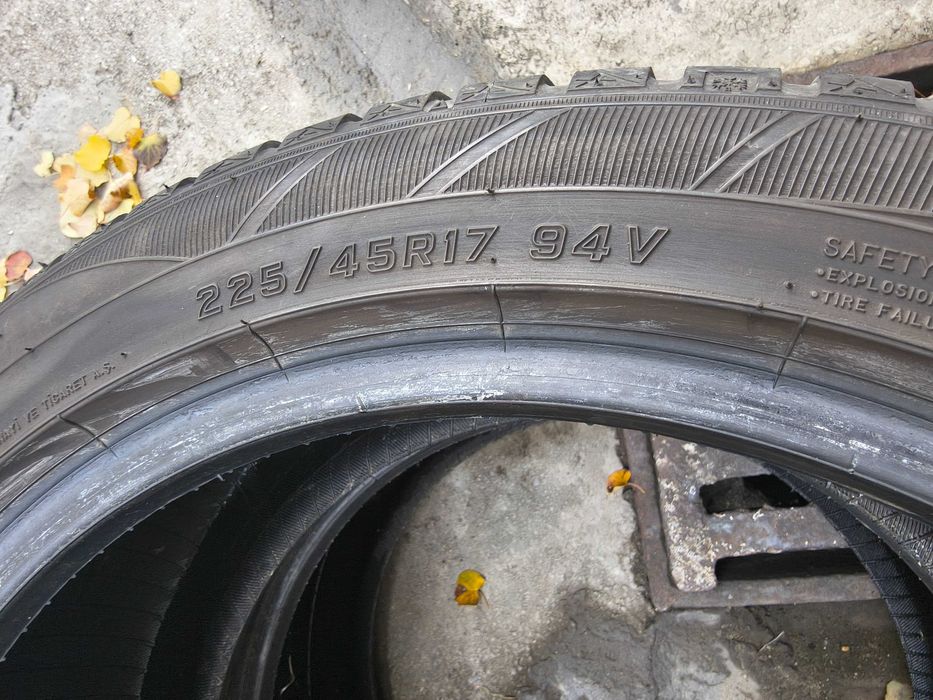 225/45/17 2бр.Falken Зимни гуми