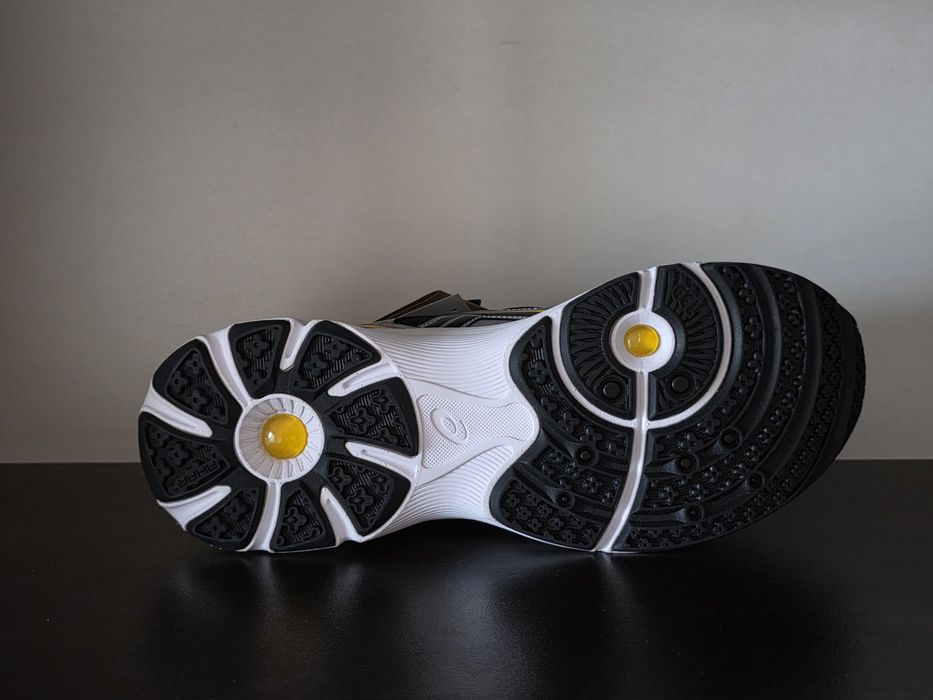 Asics Gel-1090 / 44номер 28см Стелка нови с кутия
44номер 28см Стелка