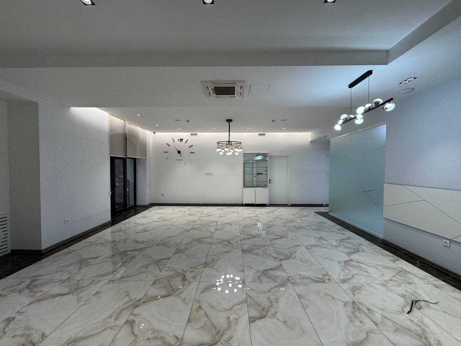 Продается помещение в центре города Ц1 Бибигон