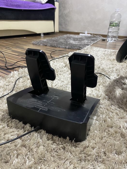 Vând volan de gaming Mai multe detalii în privat nu ofer transport
