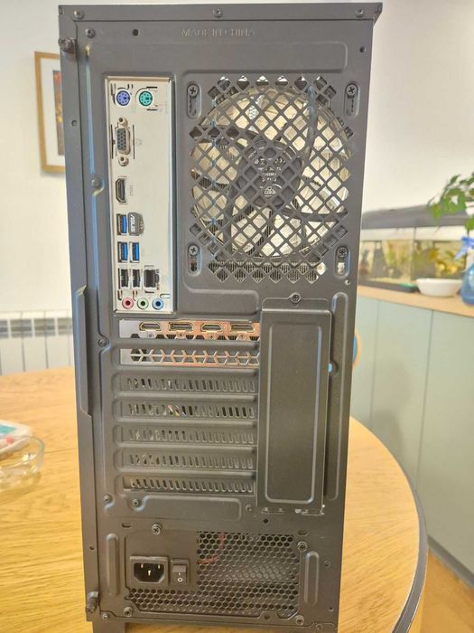 Геймърски компютър > Intel Core i5-10400F / RTX 3060 12G