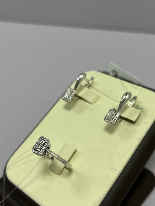 Комплект с бриллиантами #АК126086