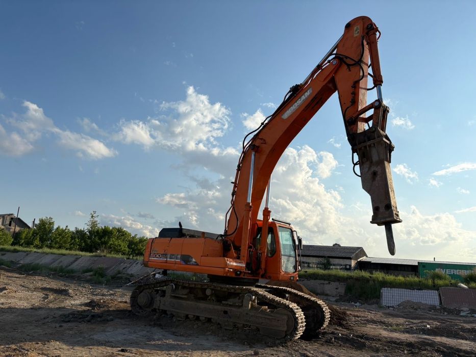 Продам Doosan 500LCV