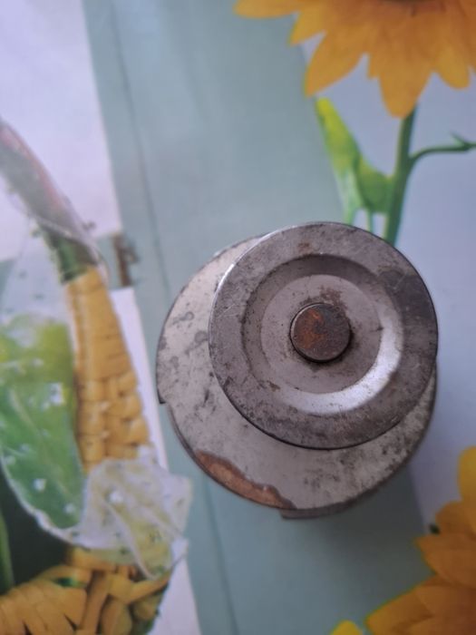 Продам помпу опель вектра а