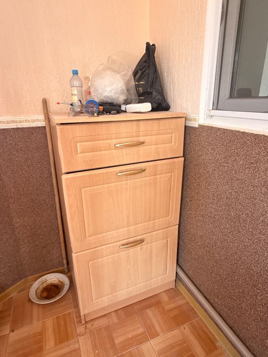 Комплект мебели для прихожей.