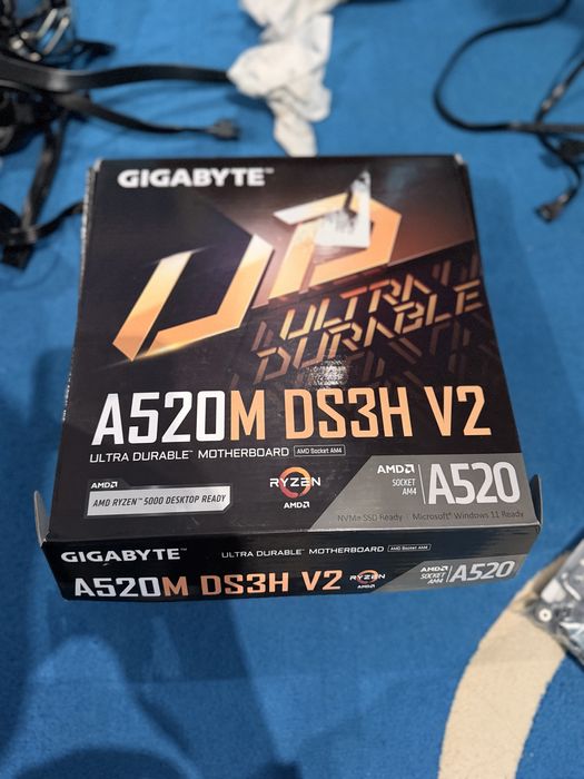 Placa de baza Gigabyte a520m DS3H