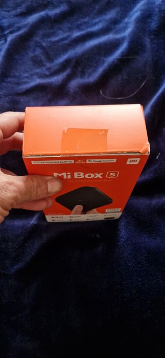 Vand smart tv box cu android