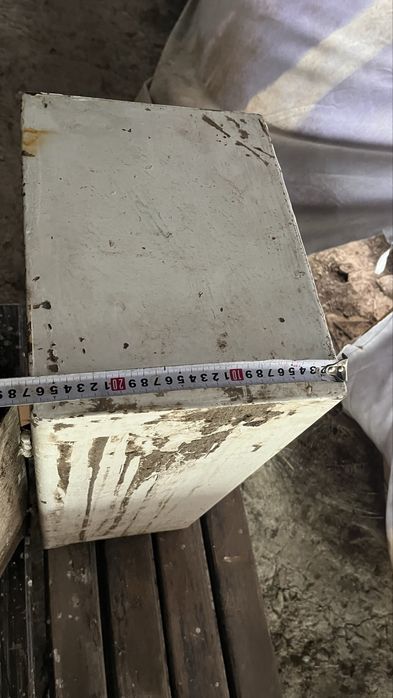 Сейф продам. Размер на фото.