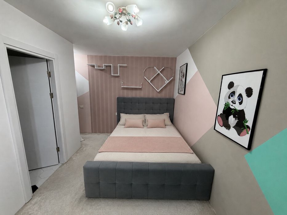 Apartament 3 camere - Faleza Nord - de vanzare