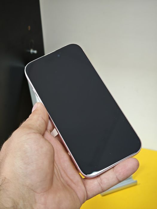 iPhone 15 Pink 128 Gb