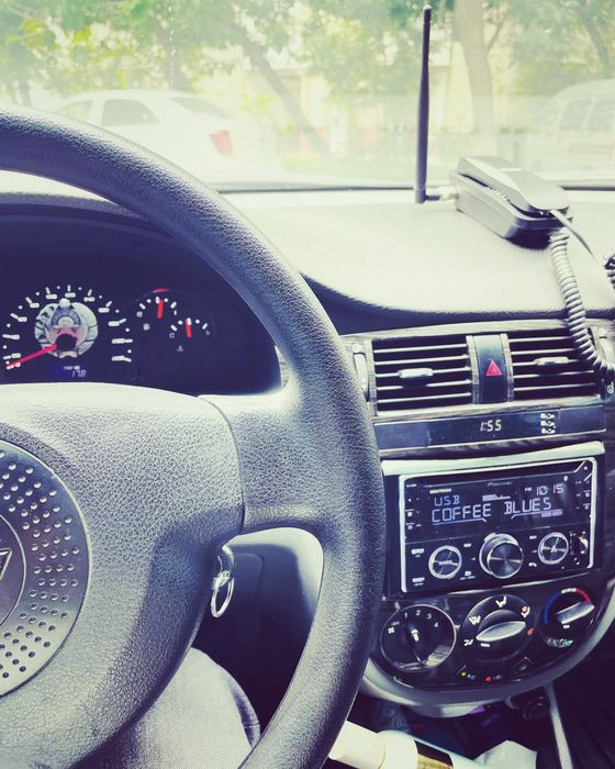 Holati ideal polniy salon navarot qilingan