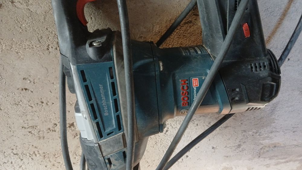 Перфоратор bosch