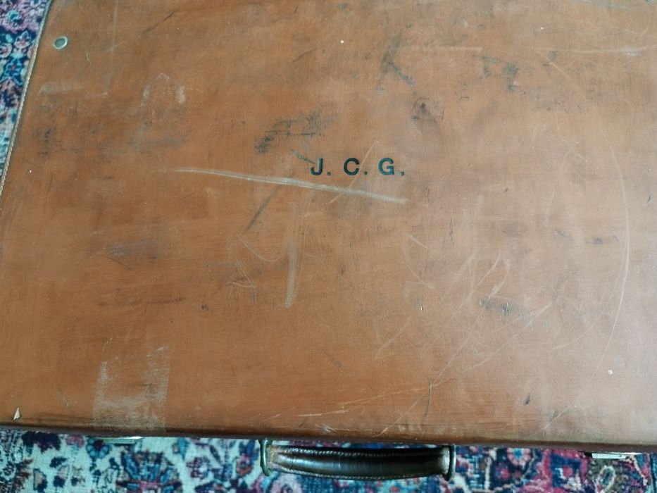 Чемодан винтажный Английский