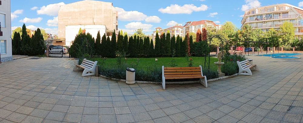 Продава се Двустаен апартамент в к.к. Слънчев бряг - 50 кв.м за 1260 €/кв.м - Снимка #1