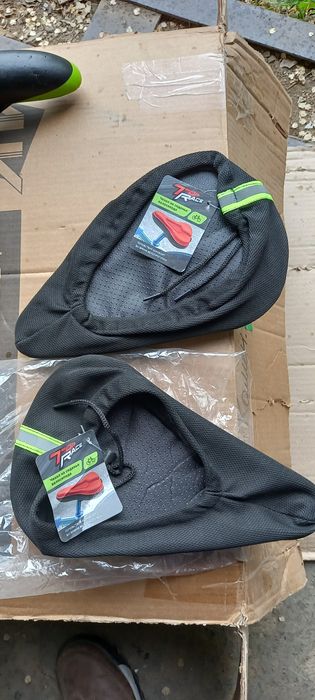 Продам накладки на сиденье