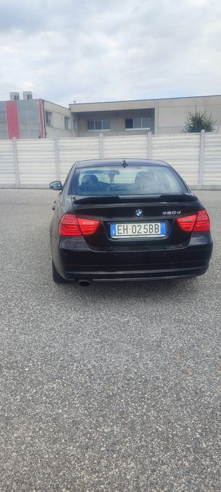 Vând BMW 316d (e90)