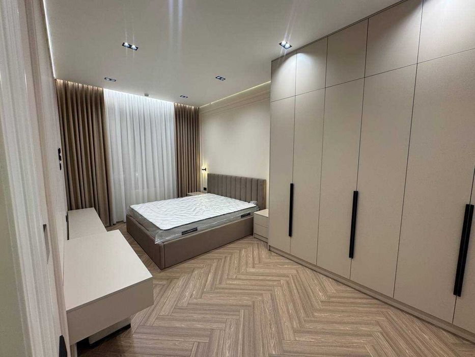 ЖК Infinity | 7-комнатная квартира 210 м² | Ц-1