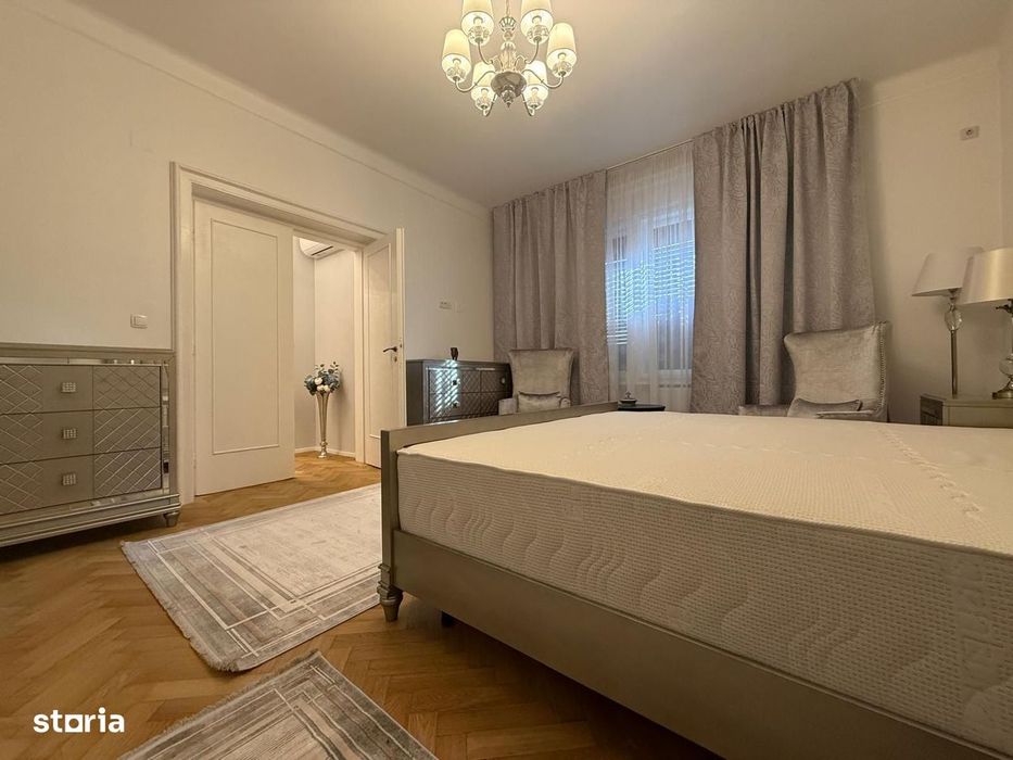 Apartament central, 3 camere  renovat complet, comision 0