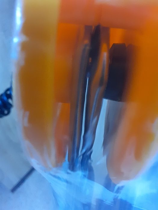 Сушилка железные крепления на шарнирах, прутья приварены