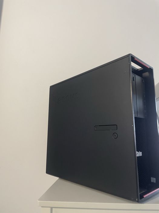 Workstation / Statie de Lucru Lenovo Thinkstation P510 - Xeon E5 1650 v4 - 32GB RAM DDR4 ECC - Sursa 650W
