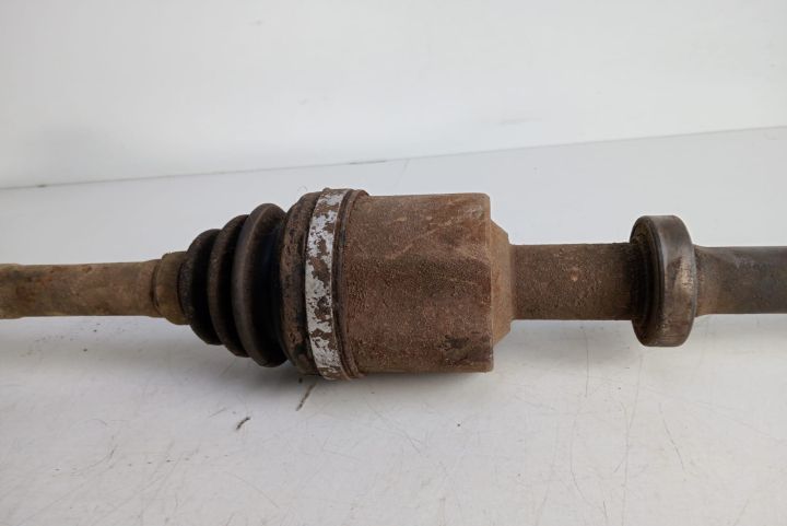 Planetara  Dreapta 2.5 dci 8200169288 Renault Master a 2-a generatie