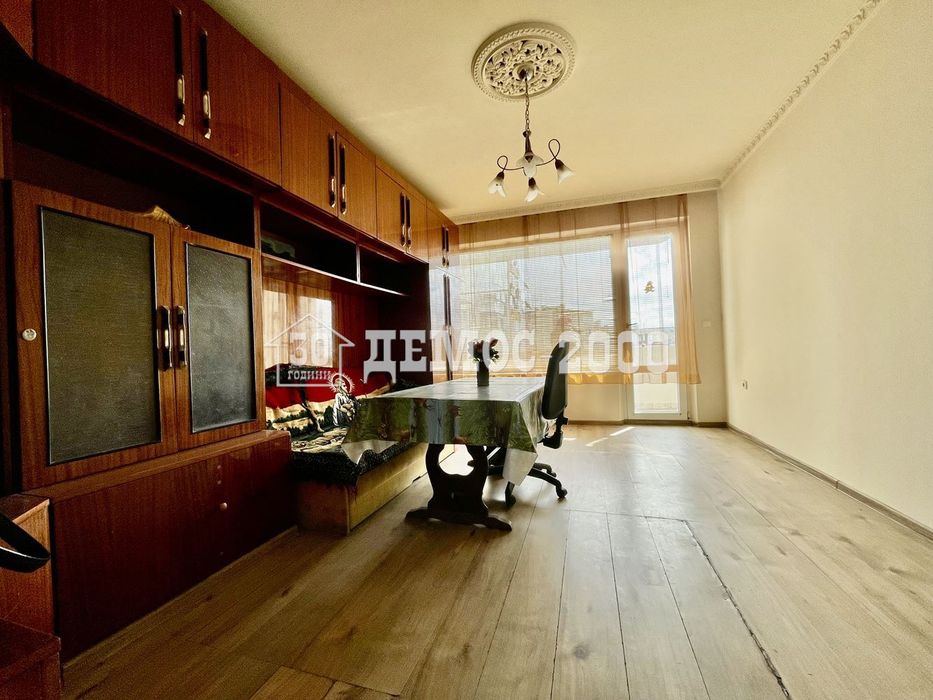 Продава се Тристаен апартамент в Варна, Владислав Варненчик - 94 кв.м за 830 €/кв.м - Снимка #1