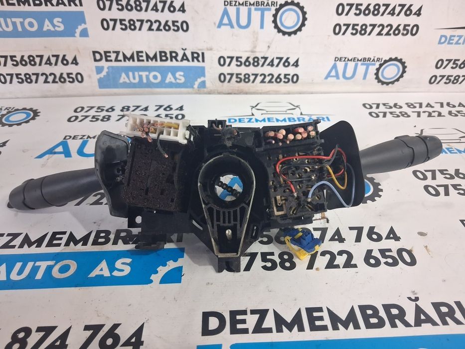 Bloc semnalizari Dacia Sandero