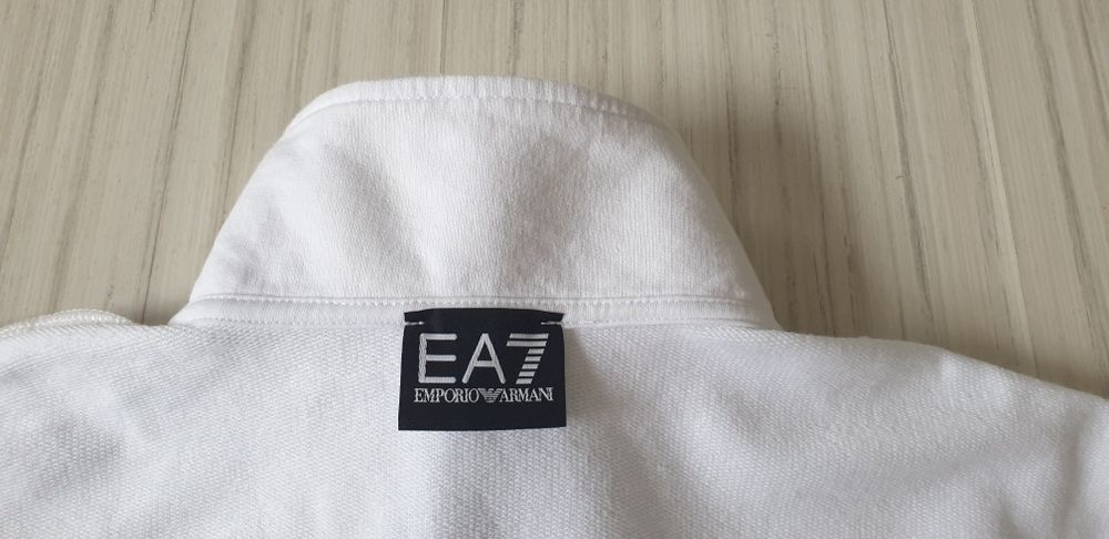 Emporio Armani EA7 Premium Shield Knit Jacket  S / M  ОРИГИНАЛ! Мъжко