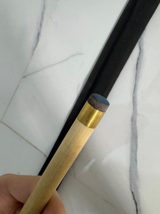 Кий деревяные в хорошым состаяне