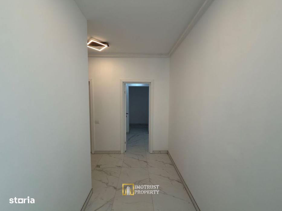 De vanzare apartament 3 camere ARED AFI