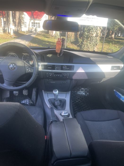 Vand sau schimb cu lodgy