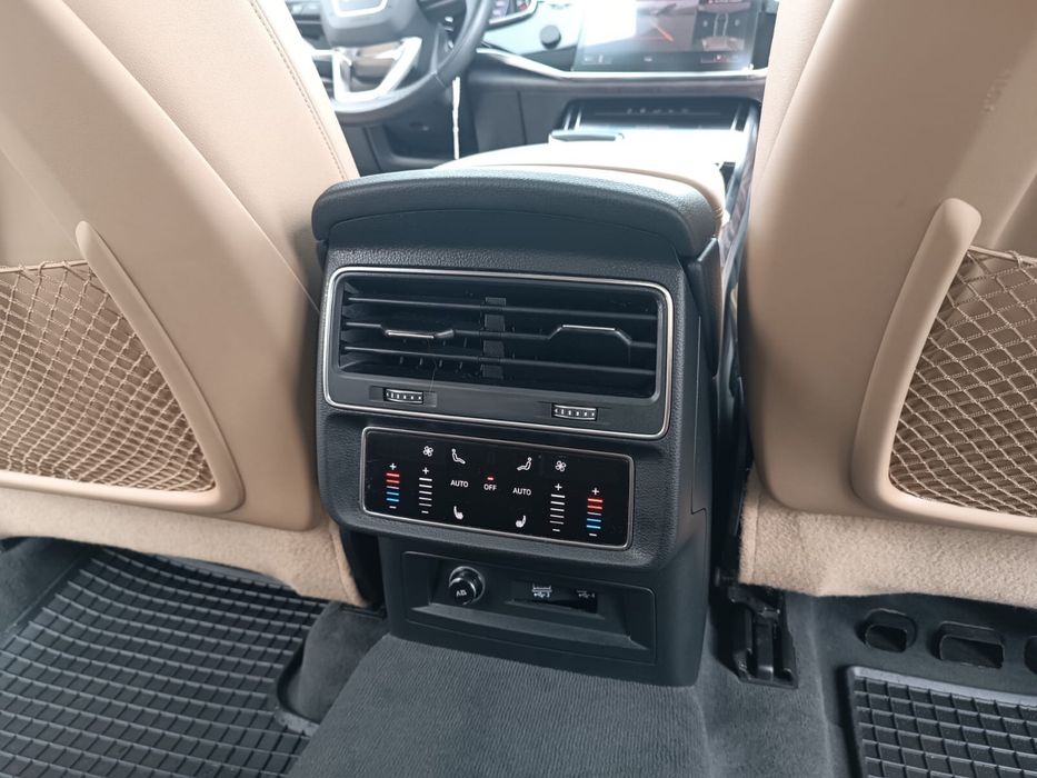 AUDI Q8 2019 — imagine 5