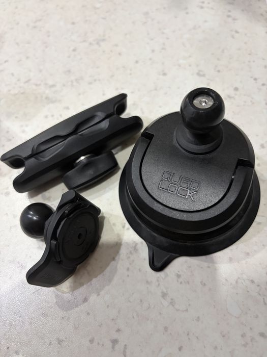 Quad lock Ventuza Suport Telefon Moto/Auto